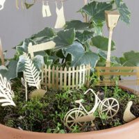 Tiny bike ride- Pflanzendekoration aus Messing